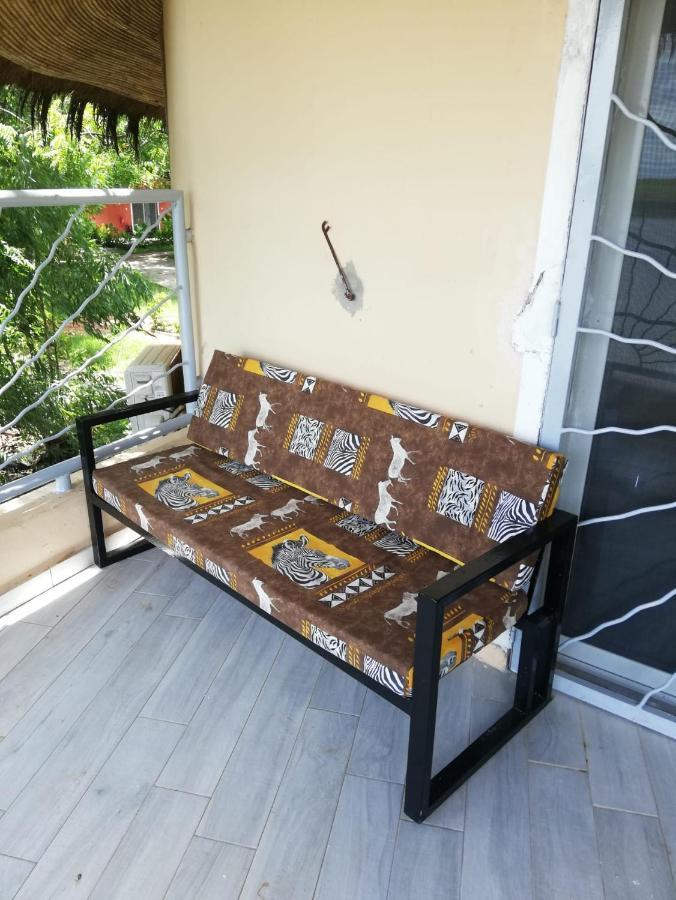Les Fromagers Hotel Missirah Bagian luar foto